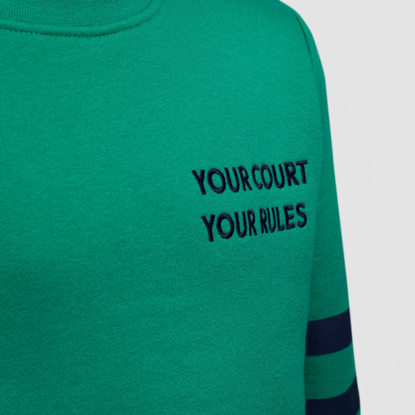 Sweatshirt fleece embroidered