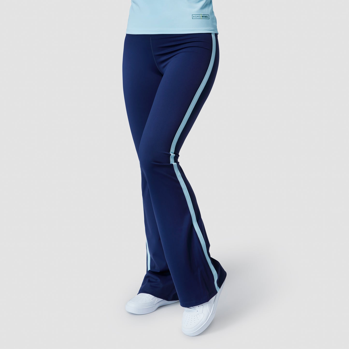 Tights flared side striped